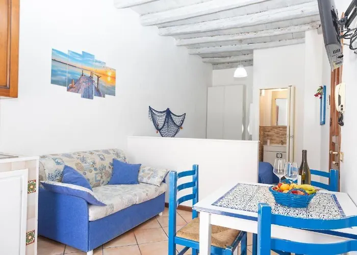 La Piazzetta Daire Cefalù