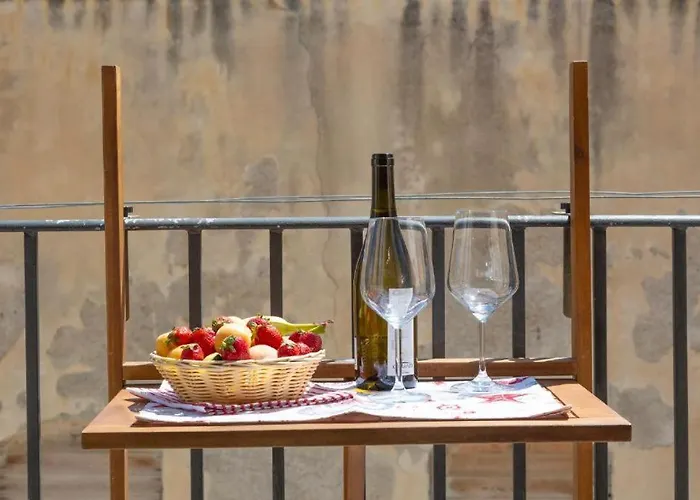 La Piazzetta * Cefalù