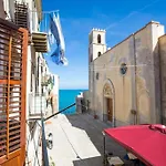La Piazzetta דירה