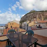 La Piazzetta Apartment Cefalu