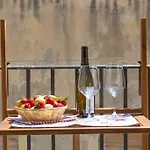 La Piazzetta * צ'פאלו