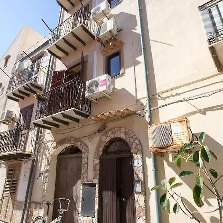 Lägenhet La Piazzetta Cefalù