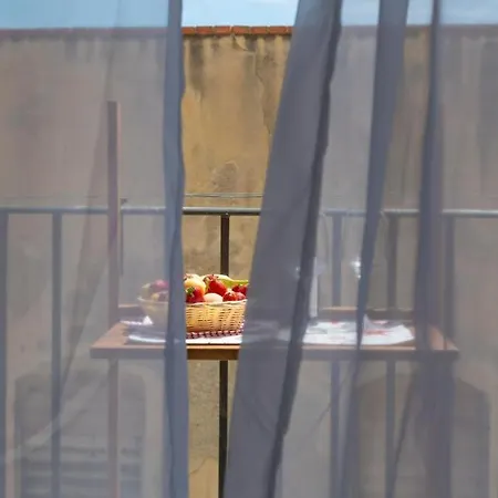 La Piazzetta Lägenhet *